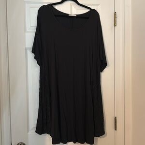 Larace Black Lace Tunic